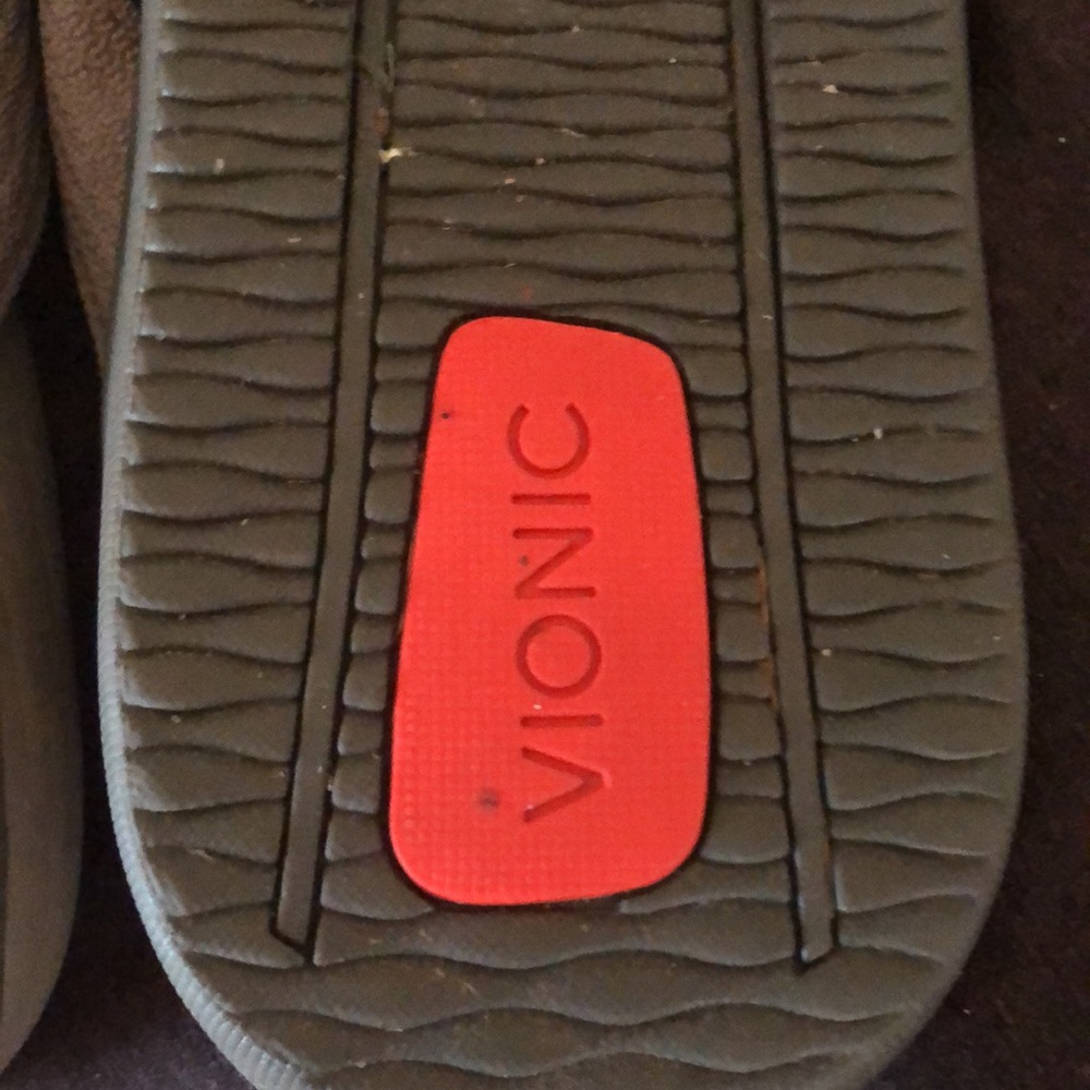 Vionic Sandals. - image 2